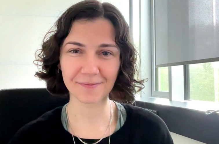 Dr. Selin Kenet